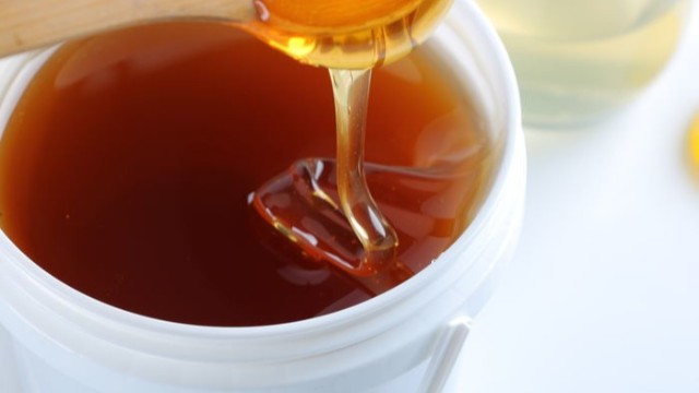 你喝过蜂蜜奶茶吗？强烈推荐一种保健蜂蜜奶茶